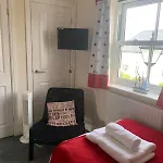 A Wave From It - Part Of The The Bay Village With Pool, Gym And Direct Access, Pub, Restaurant, Tennis And Meadows Walks Dom wakacyjny