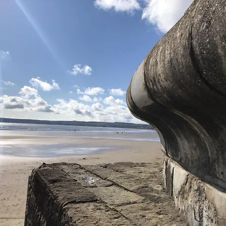 A Wave From It - Part Of The The Bay Village With Pool, Gym And Direct Access, Pub, Restaurant, Tennis And Meadows Walks